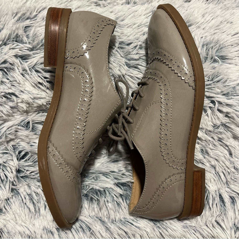 Brand New Franco Sarto "Imagine" Gray Patent Leather Wingtip Oxford Shoes 8M - Picture 7 of 16